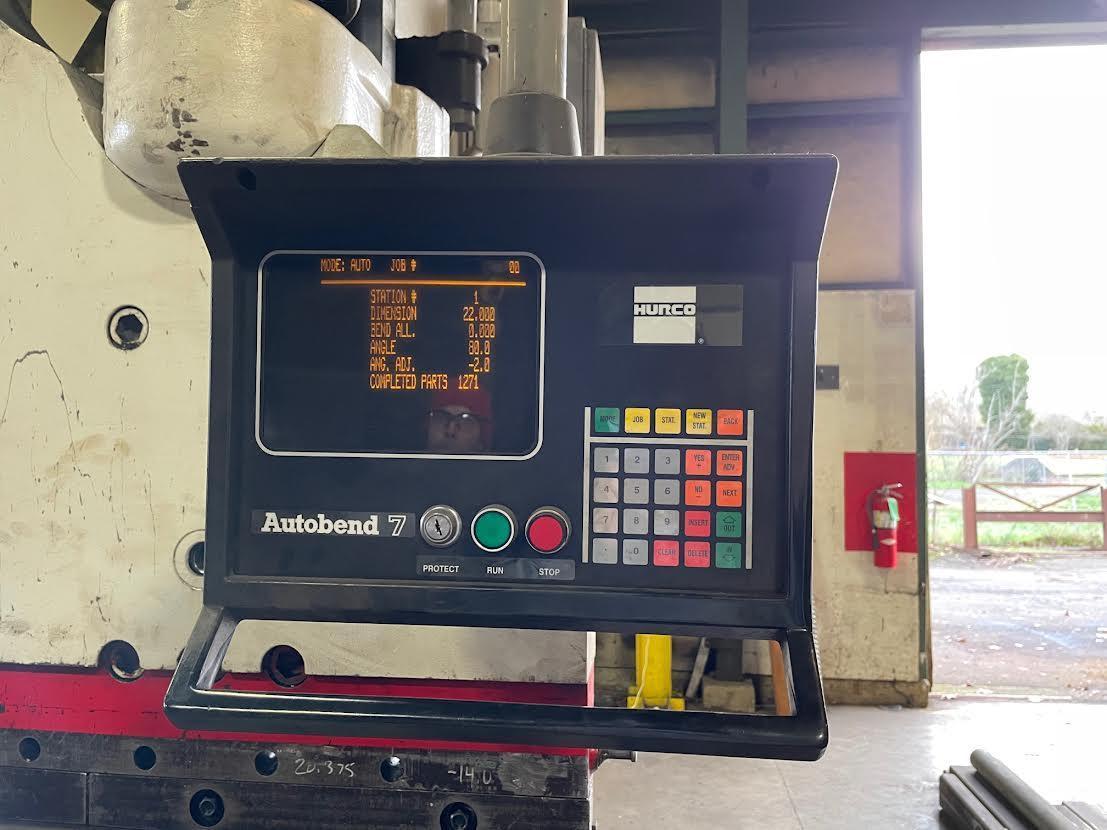 BLUE GIANT セット Cincinnati 600 Ton X 20 Form-Master Press Brake (#4602)